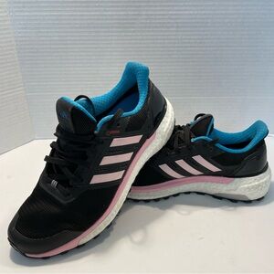 Adidas Supernova Boost Gore-Tex black/ pink/ Blue  Women’s Running Shoes Size 7